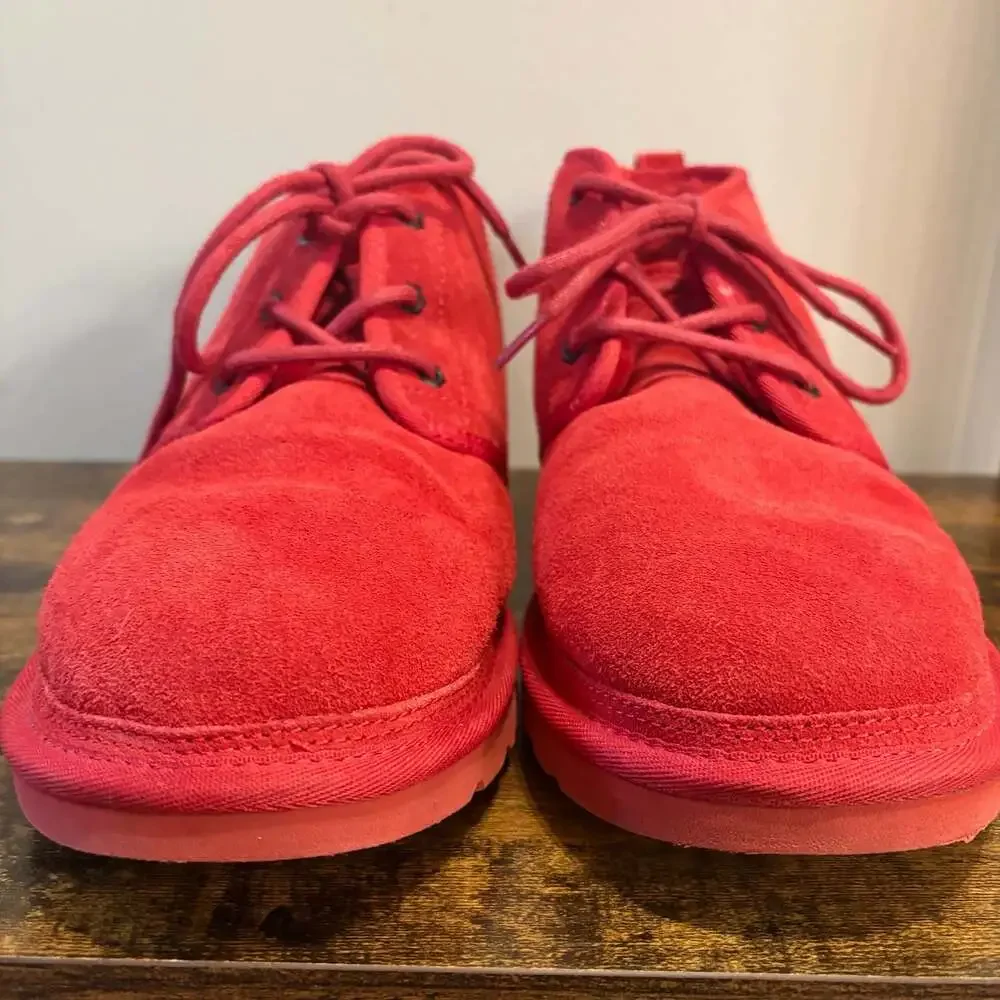 UGG Neumel Chukka Boots Men’s 9 Samba Red Suede Sheepskin Lined